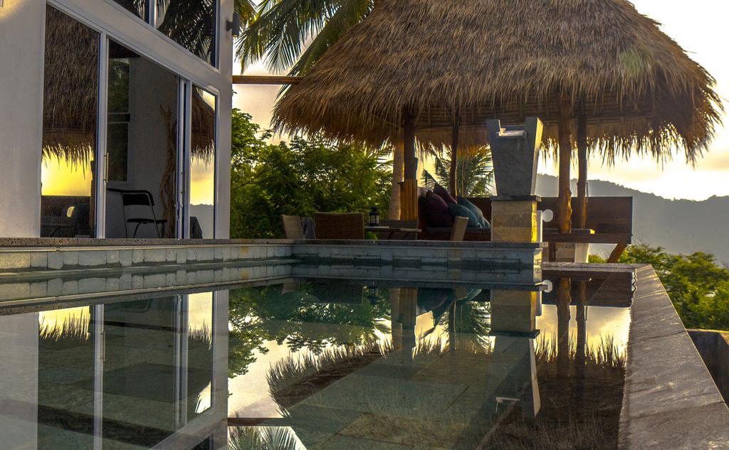 Horizon Luxury Pool Villas Koh Tao Room photo